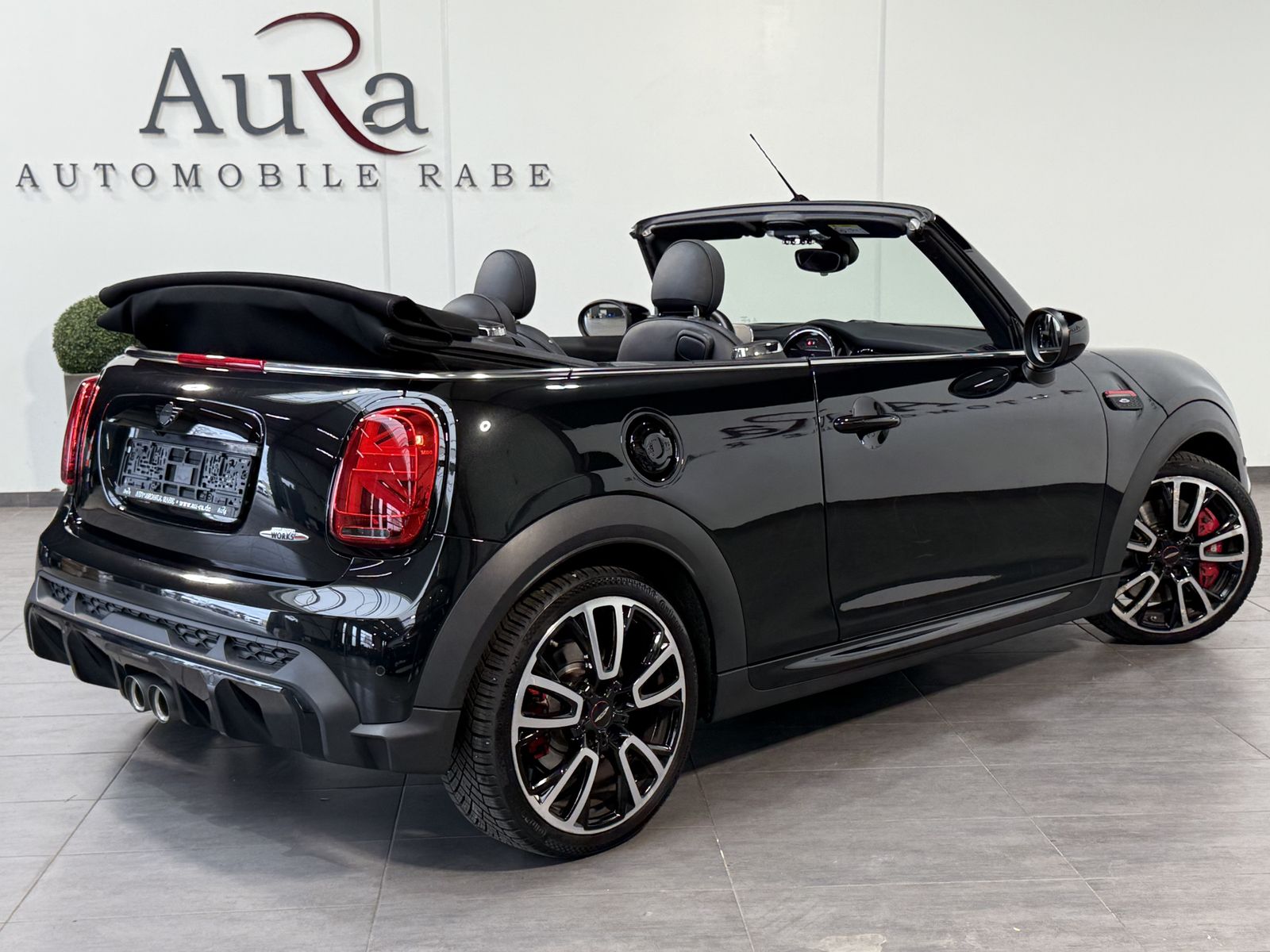 Fahrzeugabbildung MINI John Cooper Works Cabrio NAV+LED+H&K+18ZO+KAMERA