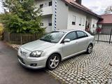 Toyota Avensis Sol 2,0-l-VVT-i - gebrauchte Toyota Avensis aus dem Jahr 2008
