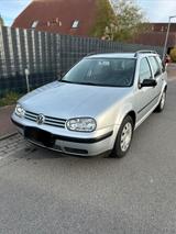 Volkswagen VW Golf IV Variant/83.000km/1.Vorbesitzer/... - Volkswagen Golf aus 2001: Iv