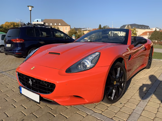 Ferrari California 4.3 V8 