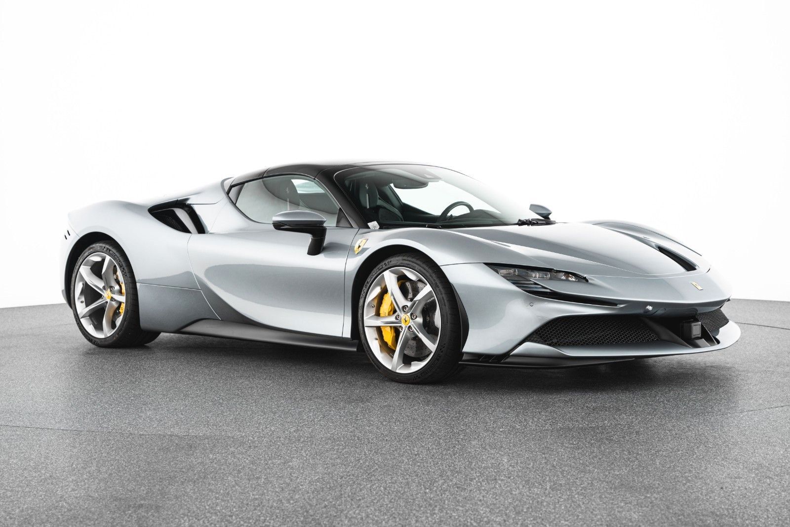 Ferrari SF90 Spider imagem 3