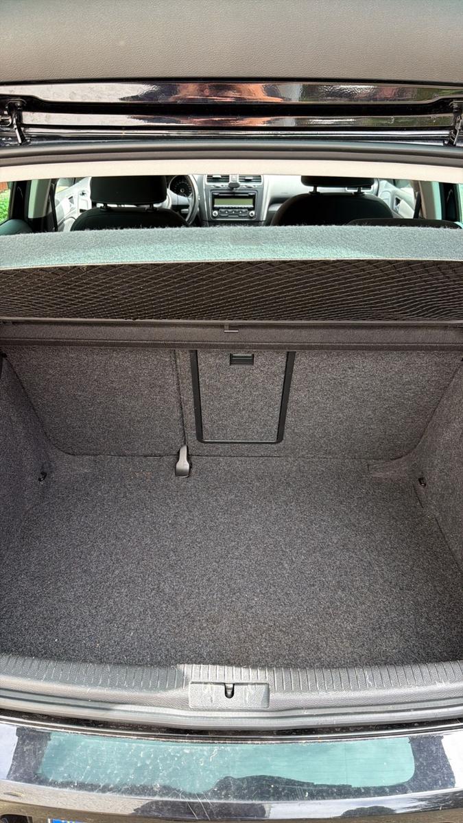 Volkswagen Golf 2010 — photo 8