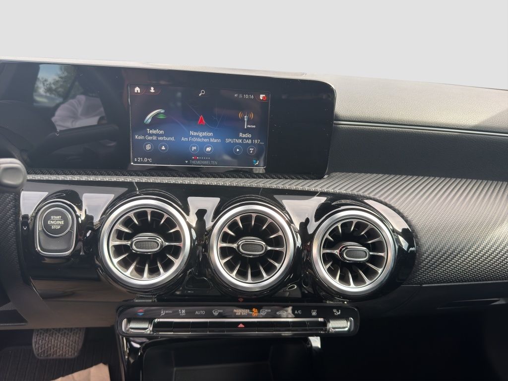Fahrzeugabbildung Mercedes-Benz A 250 e Kompaktlimousine LED*Nav*SpurH*PDC*RFK