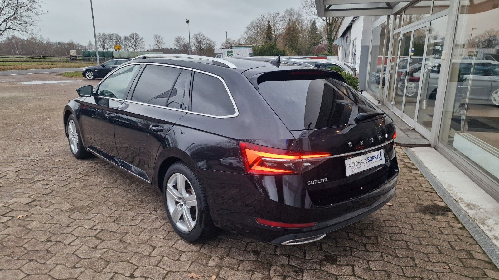 Skoda Superb Combi L&K AHK PANORAMA foto 14