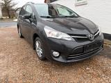 Toyota Verso T2 Touch - Toyota mit Benzin-Antrieb: Van