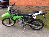 Kawasaki KLX  250 wie NEU - KAWASAKI KLX 250