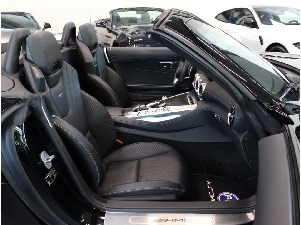 Fahrzeugabbildung Mercedes-Benz AMG GT Roadster TOP Zustand*LED*Kamera*Burmester