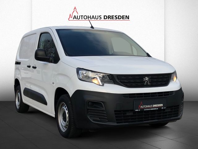 Peugeot Partner 1.2 PureTech 110 L1 PDC, Allwetterreifen