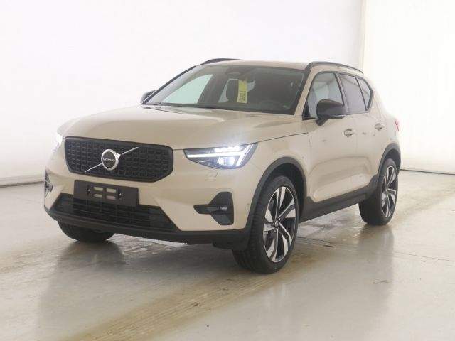 Volvo XC40 Plus Dark B4 20''LM Pano ThorsHammer Navi L