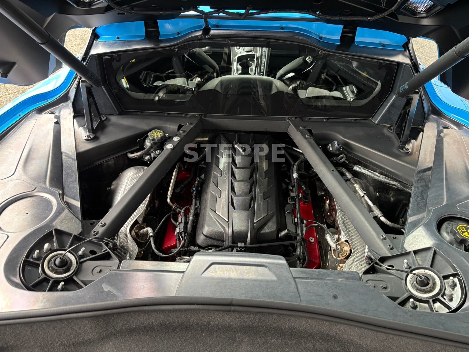 Corvette C8 E-Ray 6,2 3LZ Coupe Europamodell