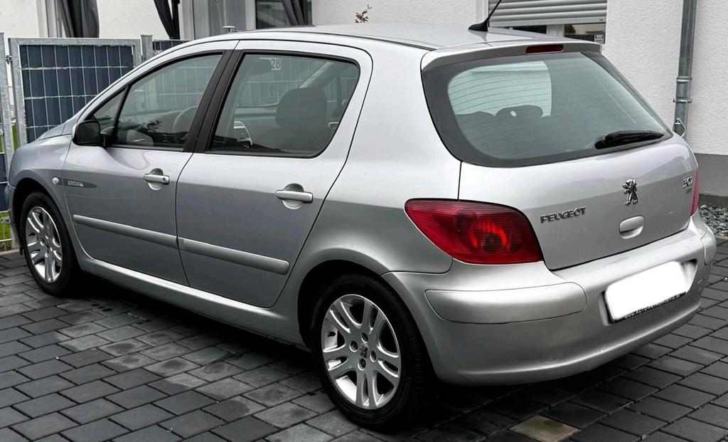 Peugeot 307
