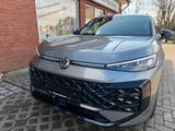 Volkswagen T-Roc 1.5 eTSI R-Line"Black-Style"IQ.Light/EasyO - VW Gebrauchtwagen