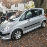Peugeot 1007 1,4 Klima Servo TÜV 10,27 - Peugeot 1007 von privat