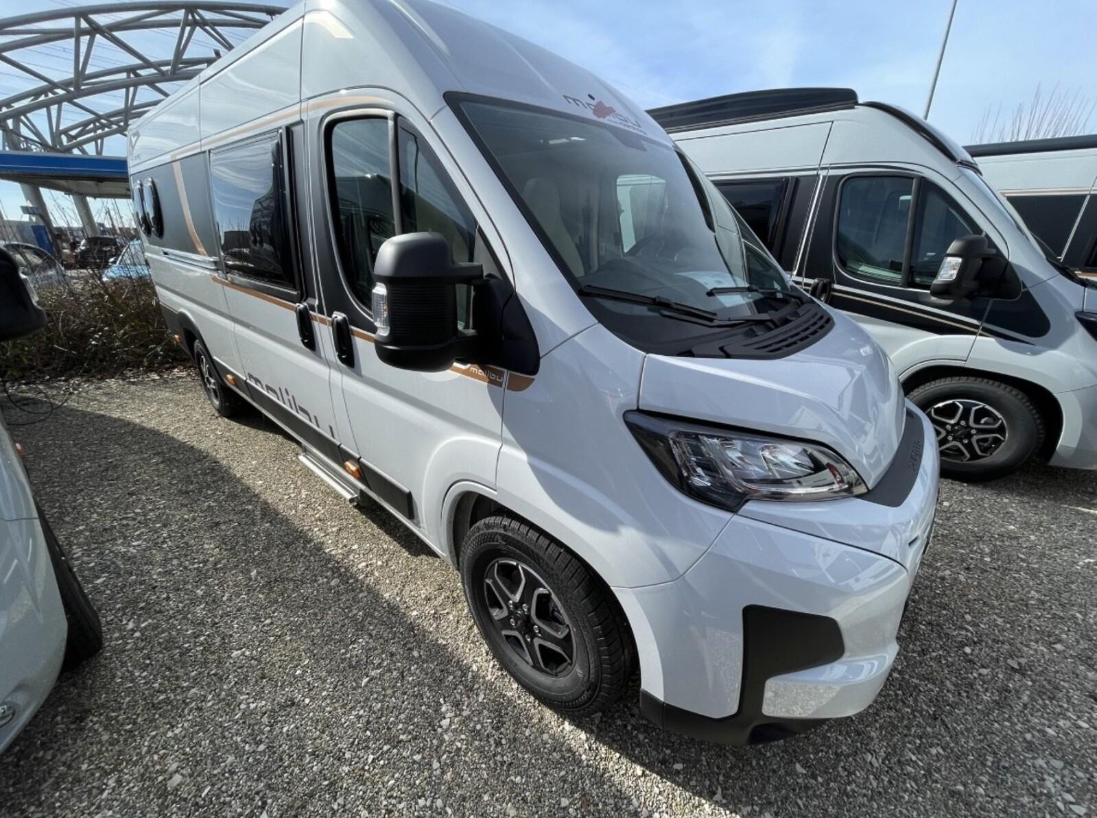 Malibu Van charming coupé 640 LE 