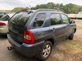 Kia Sportage 2.0 CVVT 4WD Klima+Anhängerkupplung - Kia Sportage Unfallwagen