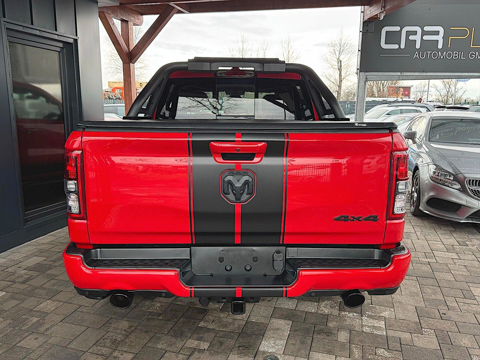 Fahrzeugabbildung Dodge RAM 5.7 V8 HEMI RED DEVIL Night Edition 4x4 LED