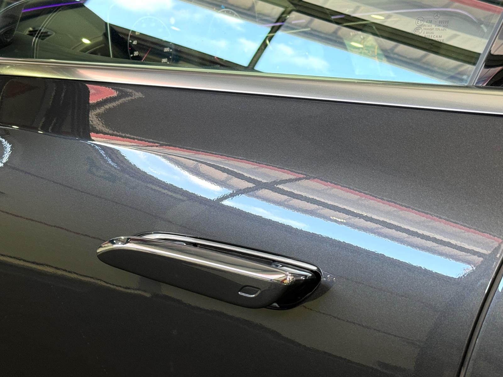 Mercedes-Benz E-Class Limousine Edition Avantgarde Advanced Plus, миниатюра 3
