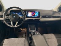 BMW 218 Active Tourer - Vorschau Bild 12