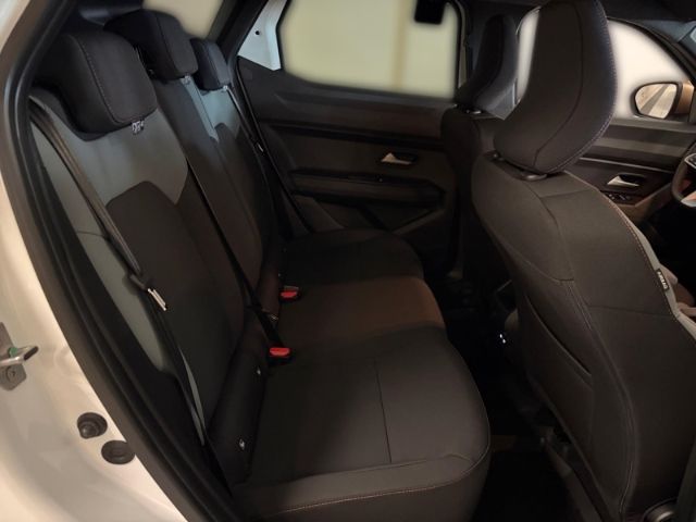 Fahrzeugabbildung Dacia Duster III Mild Hybrid 140 Extreme Winter-Plus-P