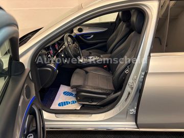 Mercedes E 220 - 12