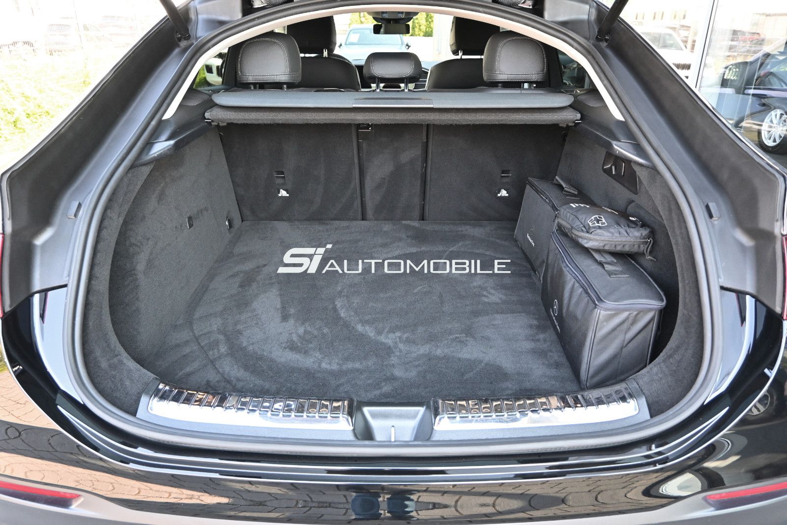 Fahrzeugabbildung Mercedes-Benz GLE 350 de 4MAT. Coupe AMG + NIGHT °ACC°AHK°HUD°