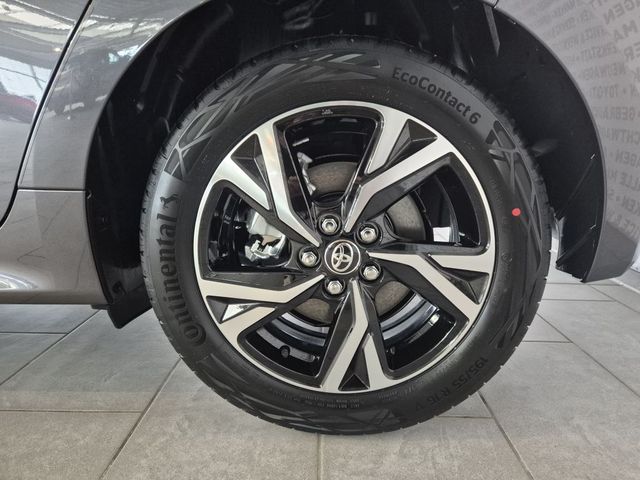 Toyota Yaris Hybrid 116 1.5 VVT-i Teamplayer + Safety P