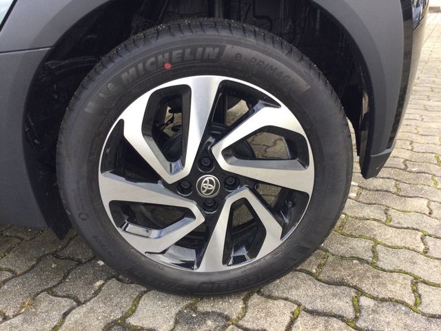 Aygo X 1.0 Teamplayer KLIMA PDC SHZ KAMERA ACC