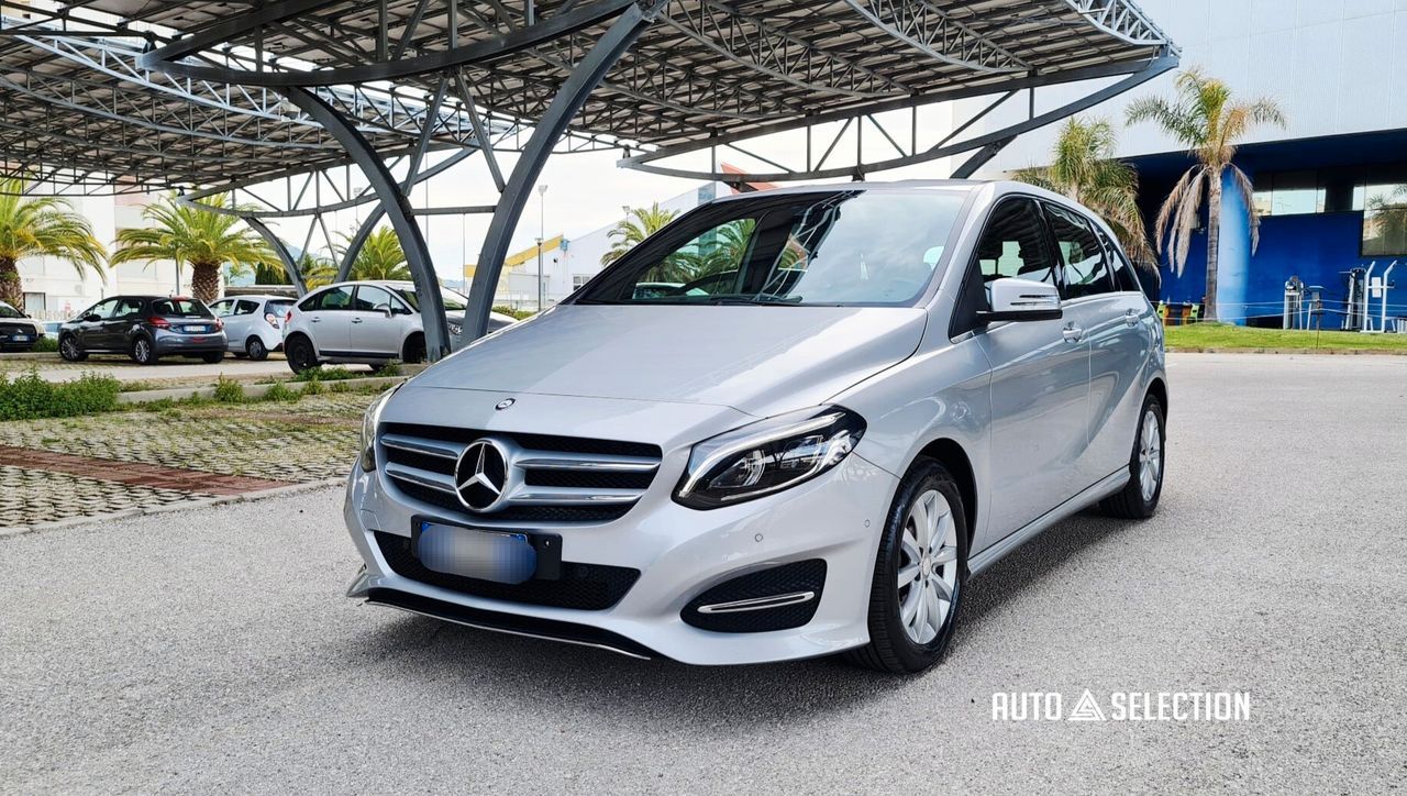 MERCEDES-BENZ B 180