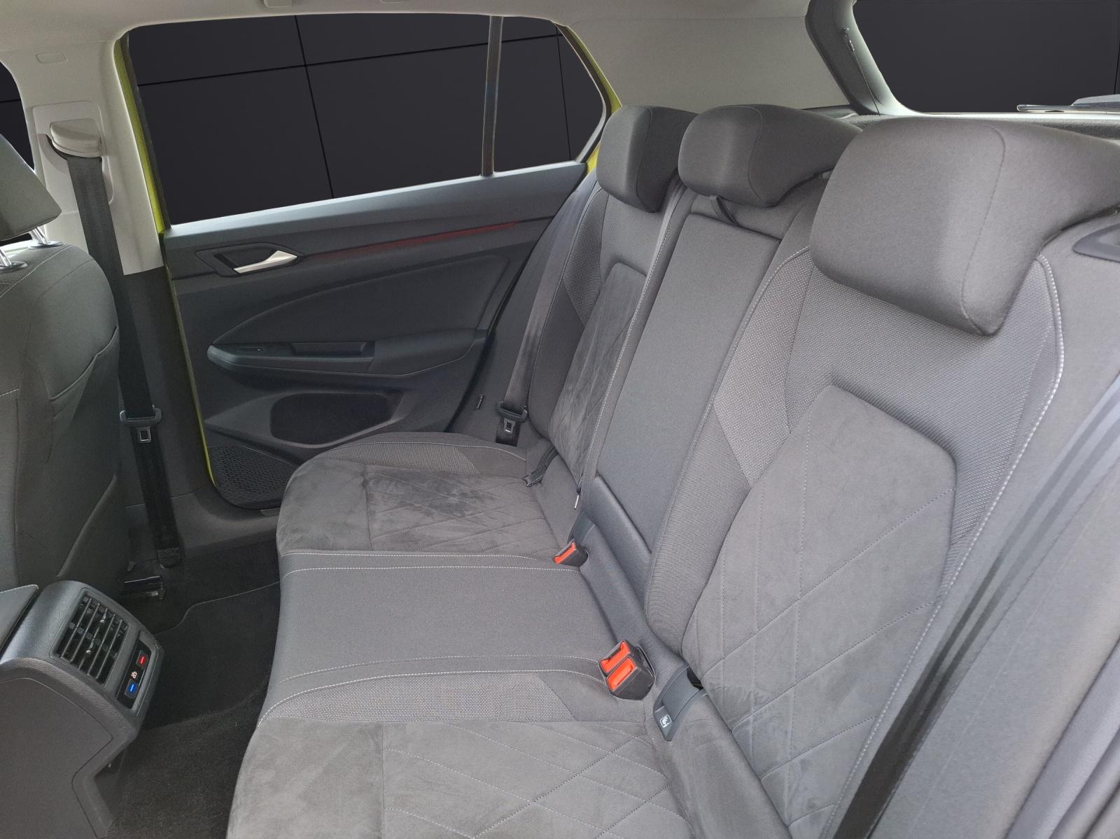 Volkswagen Golf VIII TSI Life Matrix Navi AID Pano ACC PDC, миниатюра 11