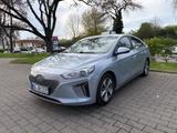 Hyundai Ioniq Elektro Trend 28 kWh (Batterie inkl.) - silberne Hyundai IONIQ