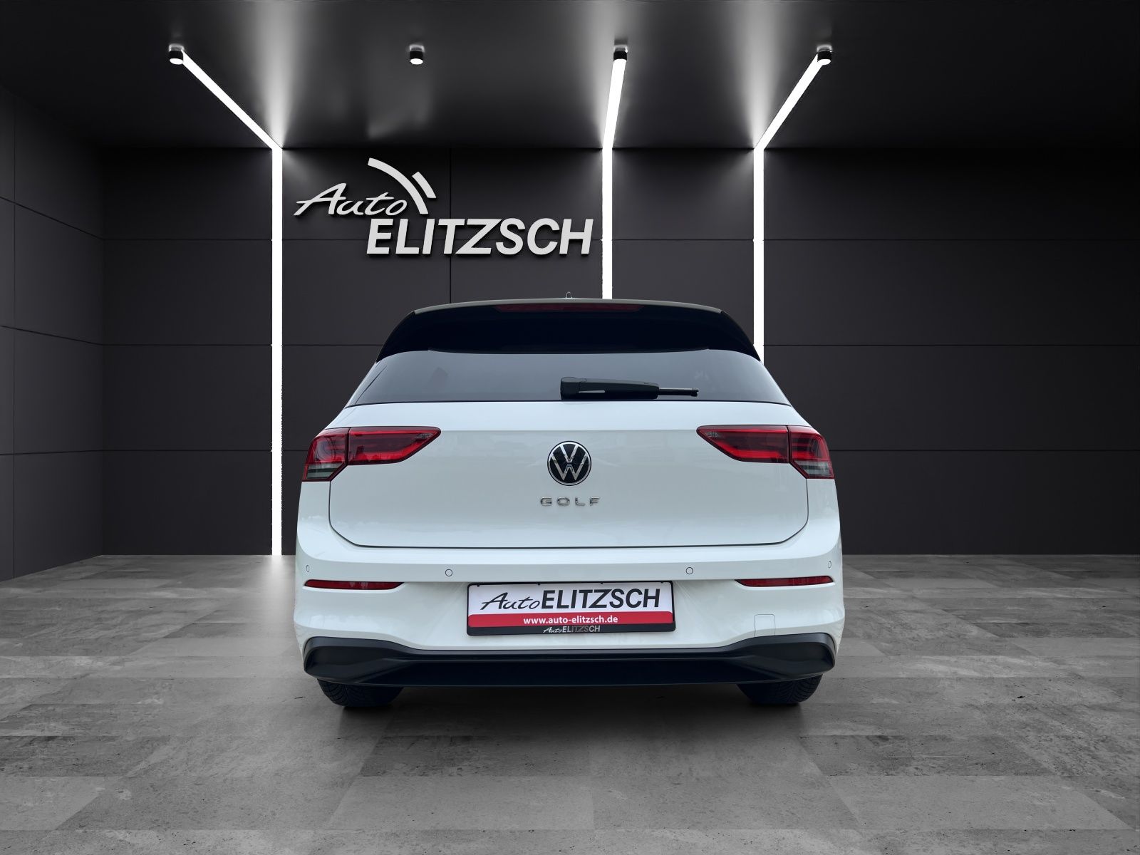 Fahrzeugabbildung Volkswagen Golf VIII Business TDI DSG LED ACC SHZ PDC Navi