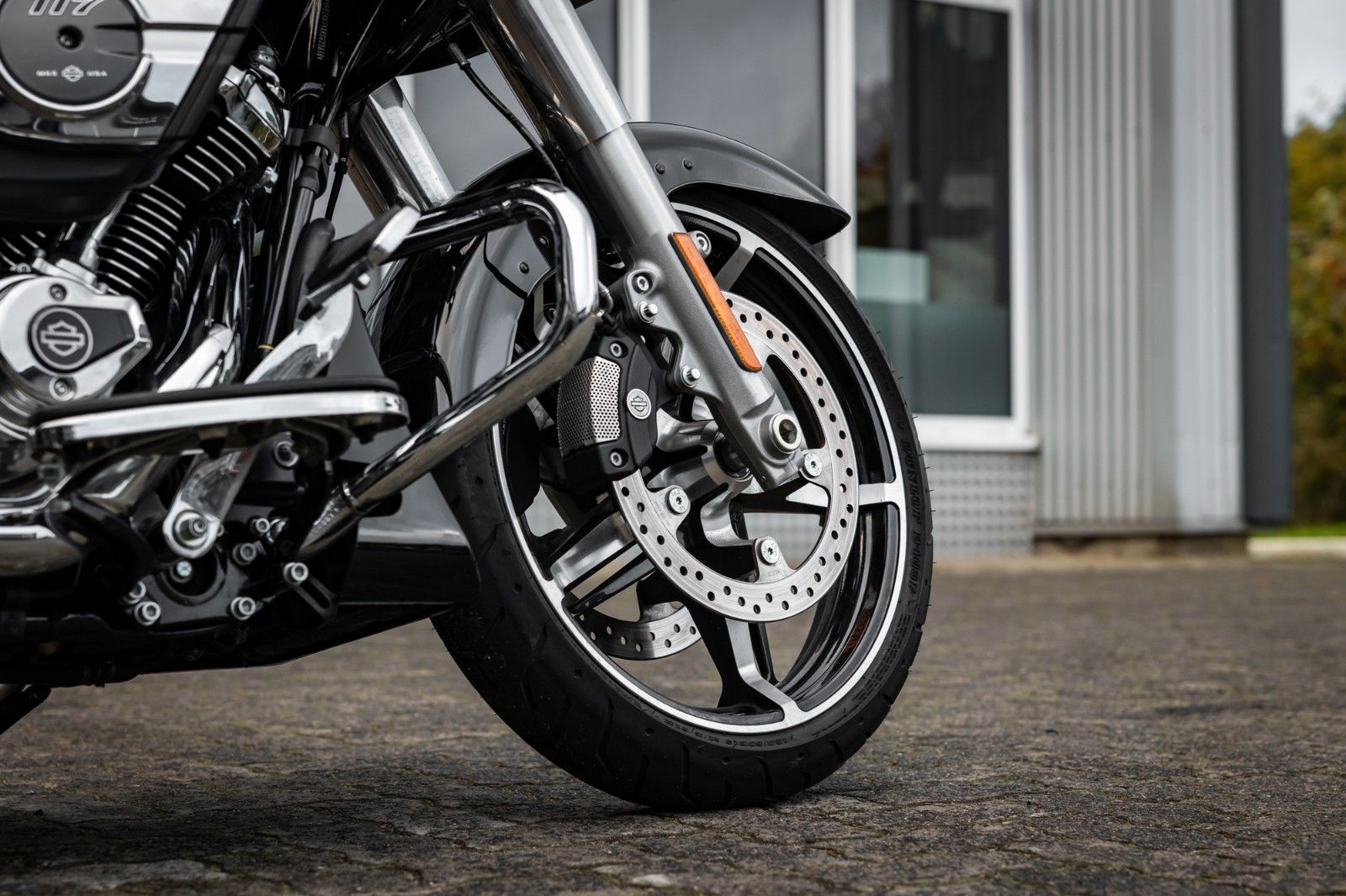 Fahrzeugabbildung Harley-Davidson ROAD GLIDE FLTRX 117cui - Kesstech -