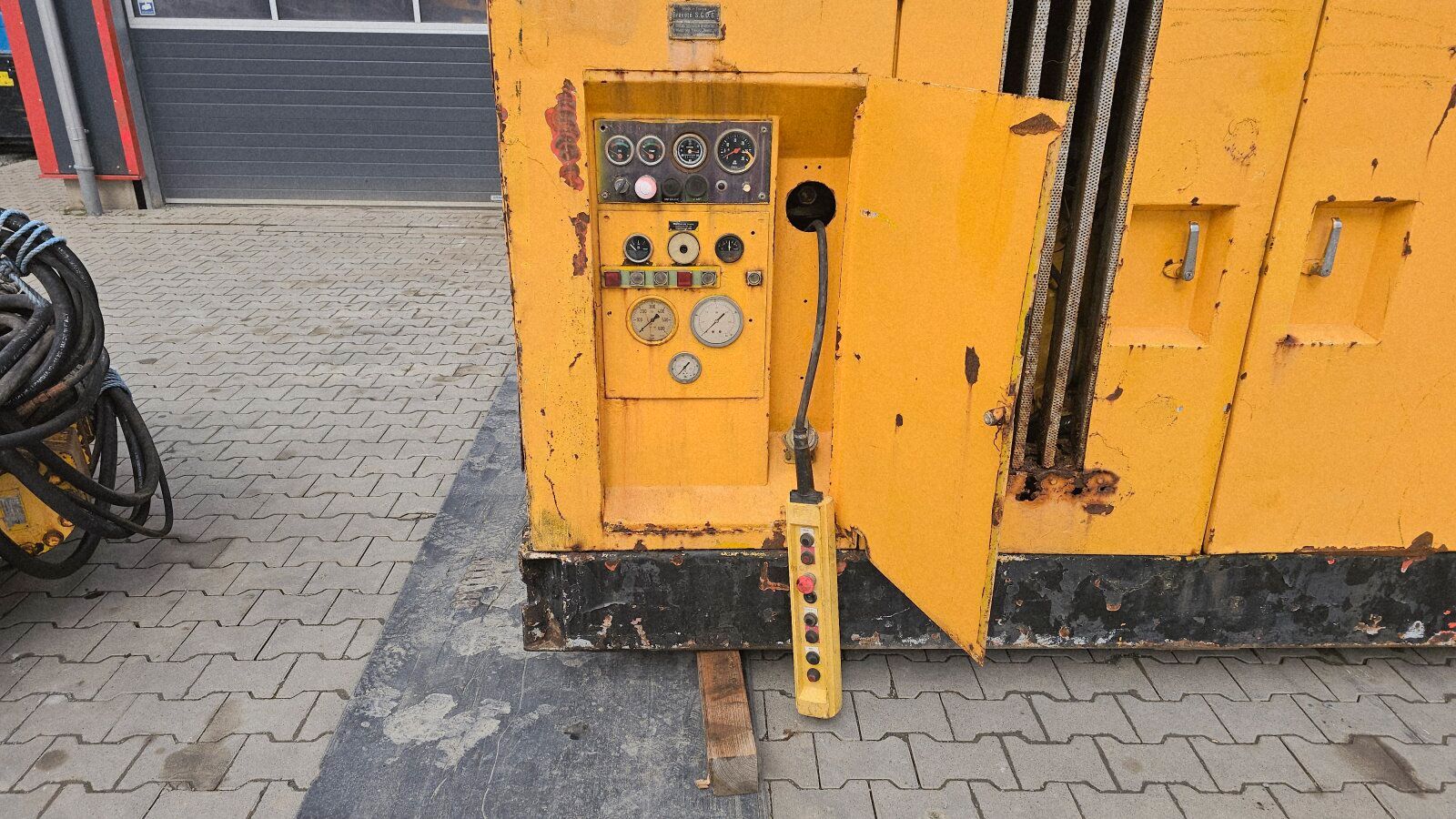 Fahrzeugabbildung Andere SGDG Freireiter / PTC / ICE Ramme + Power Pac