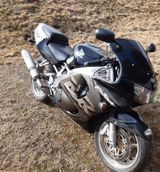 Honda CBR 900 SC 33 Fireblade - HONDA FIREBLADE SC33