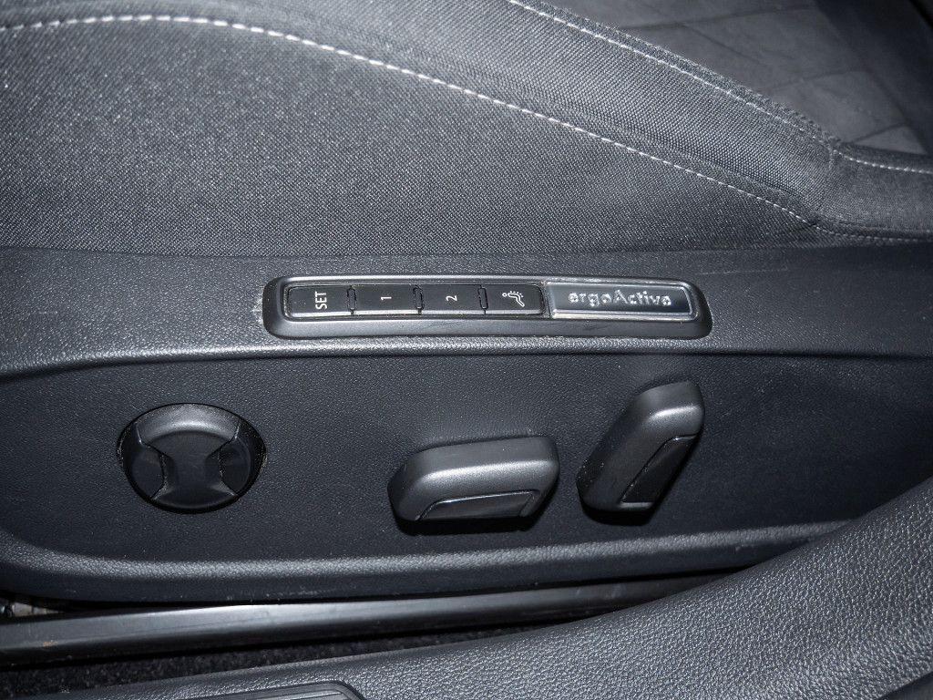 Volkswagen Golf VIII 1.5 eTSI Style Nav AHK Kamera IQ-LED, миниатюра 19