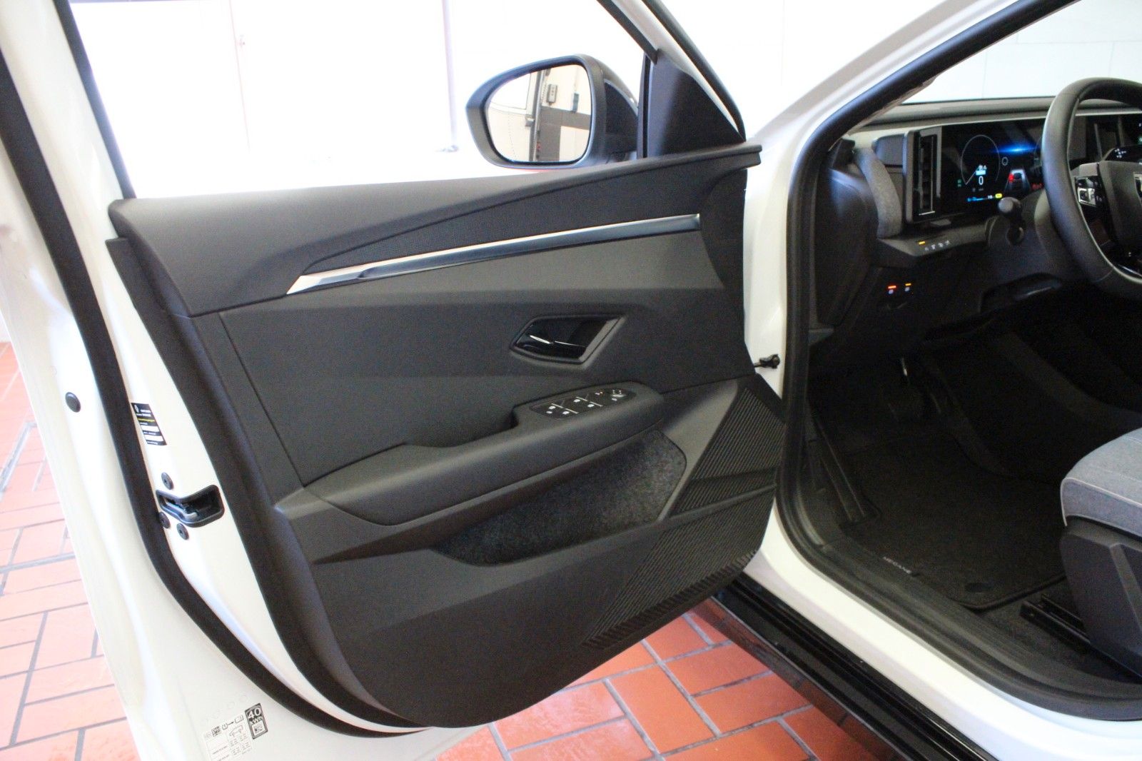 Fahrzeugabbildung Renault Megane E-Tech EV40 130hp Equilibre  Boost charge