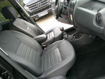 Dacia Duster I Prestige 4x2 TCe 125 Erste Hand