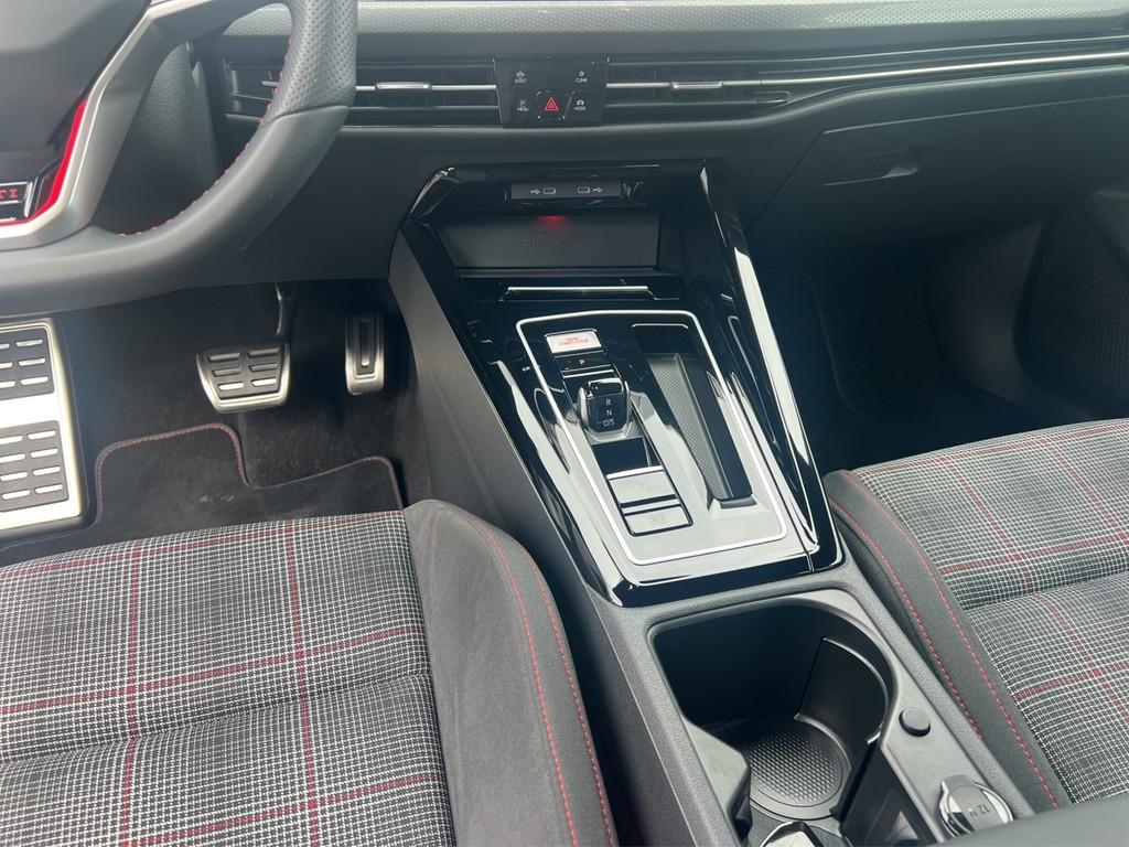 Volkswagen Golf VIII 2.0 TSI DSG GTI AHK*LED*NAVIVORBEREIT*, миниатюра 13
