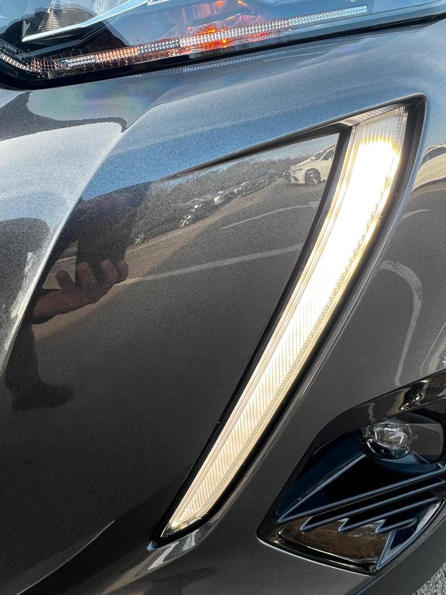 Peugeot 2008 PureTech 130 EAT8 Allure Pack