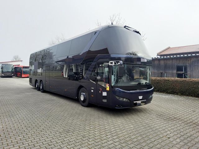 Neoplan Skyliner L P06 / 83 Sitze / Doppelstock /