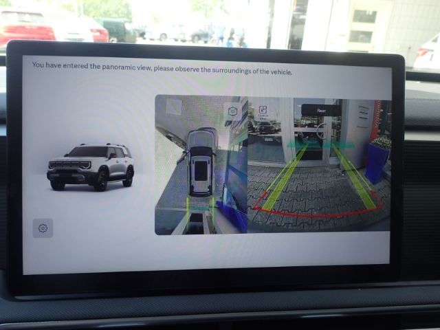 Fahrzeugabbildung BAIC BJ30 4WD HEV El. Panodach Leder digitales Cockpi