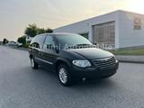 Chrysler Grand Voyager Limited LX 2.8 CRD Autom. 7/ Sitze - Chrysler Grand Voyager: Limited