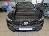 Volvo XC60 B5 R-Design Massage FourC 22Zoll 360° Pano - Volvo XC60: R Design
