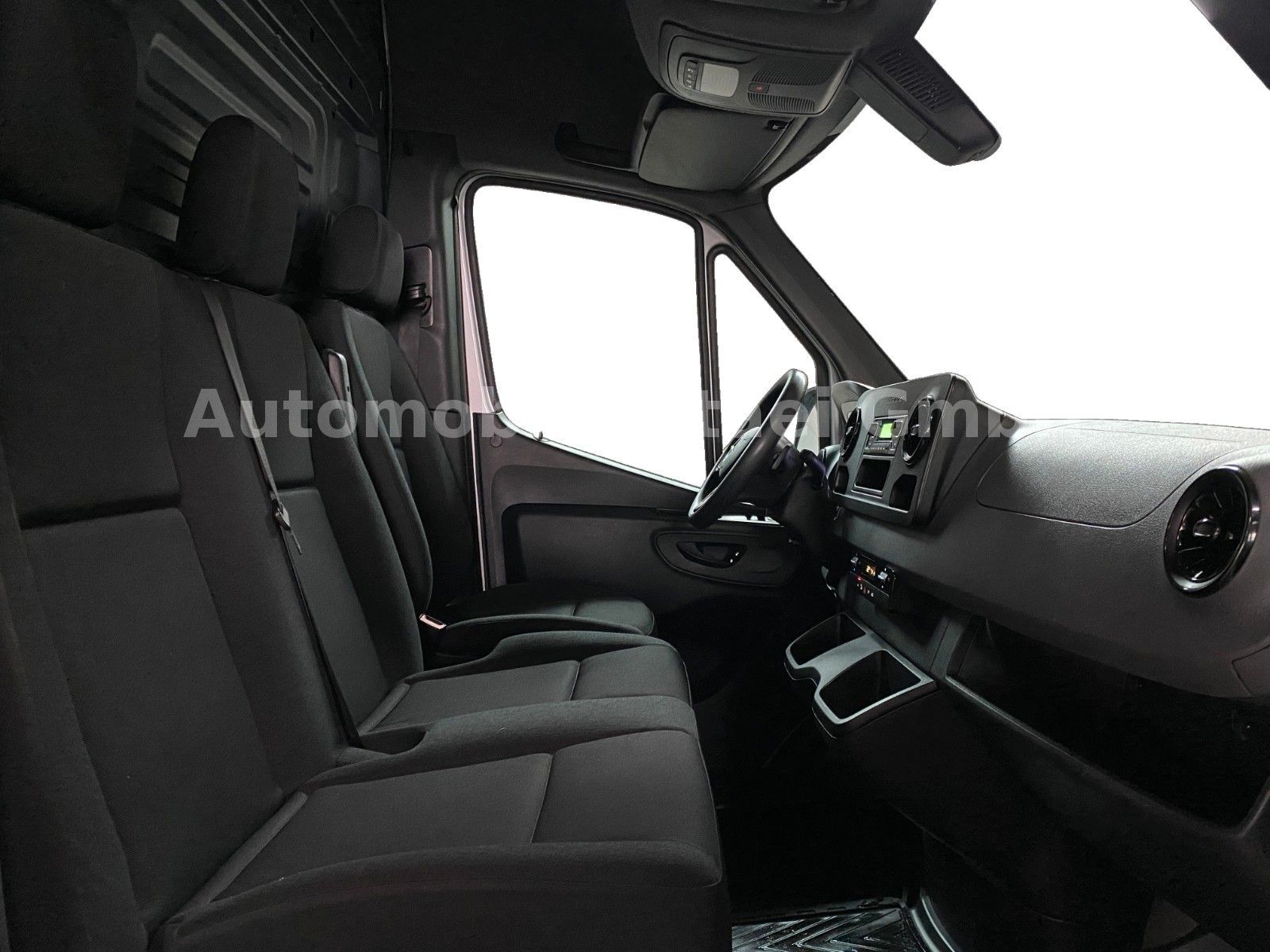 Fahrzeugabbildung Mercedes-Benz Sprinter 316 MAXI Automatik *2x SCHIEBETÜR* 6137