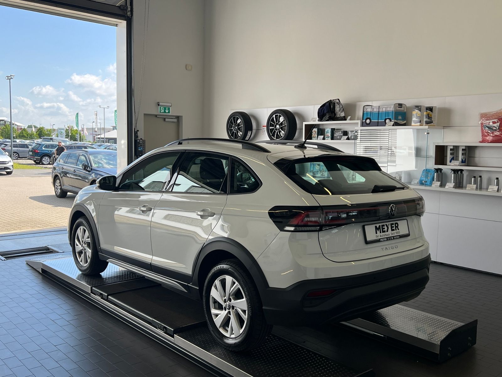 Fahrzeugabbildung Volkswagen Taigo Life 1.0 TSI *LED, Digital Cockpit, PDC, 1