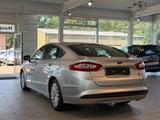 Ford Mondeo Lim. Titanium*NAVI*TOUCH*AHK*PDC*APPLE.C* - Ford Mondeo: Limousine