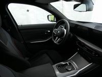 BMW 330 - Vorschau Bild 12