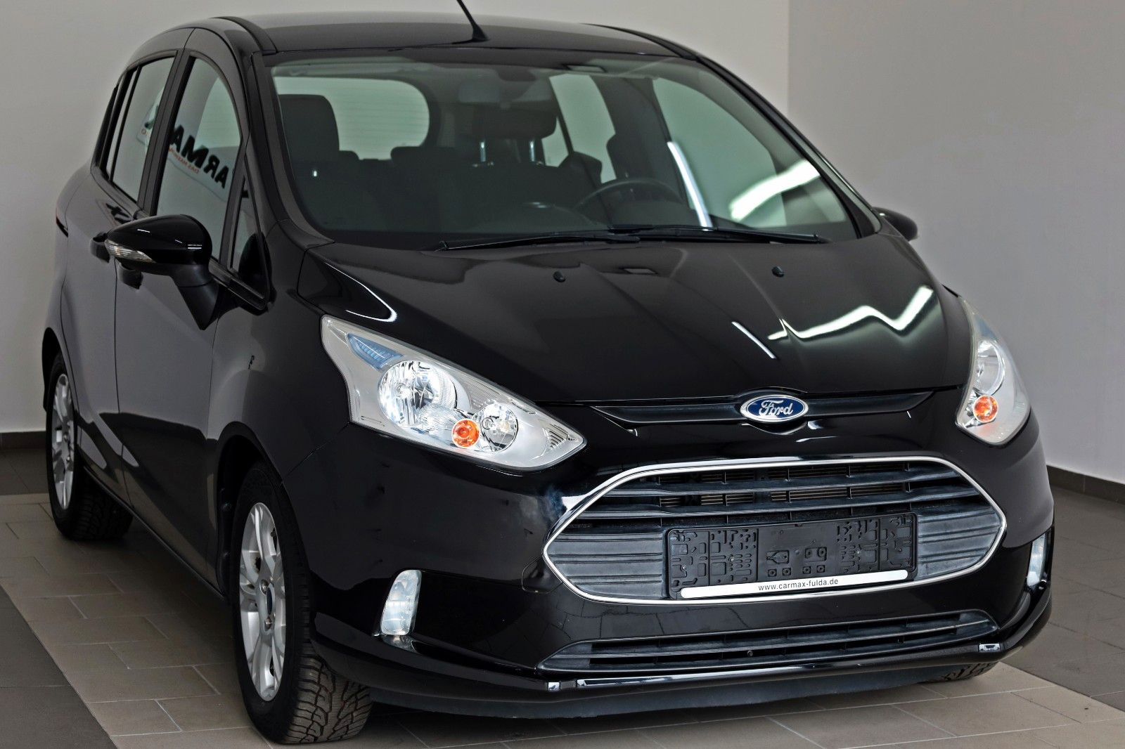 Fahrzeugabbildung Ford B-MAX Trend Cool & Sound-Paket 2 ,8-fach bereift