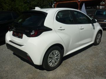 Toyota Yaris - 6