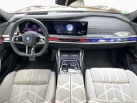 BMW M760 - Vorschau Bild 14